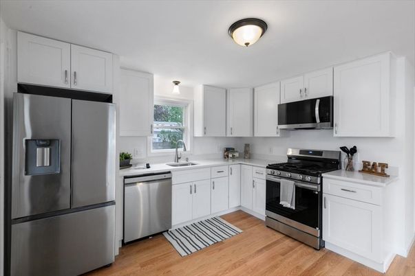 Interior, Kitchen, Stainless Steel Appliances, Wood Texture Flooring