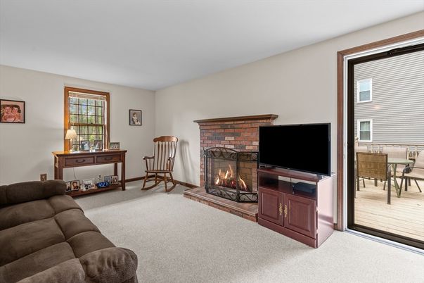 Fireplace, Interior, Living room