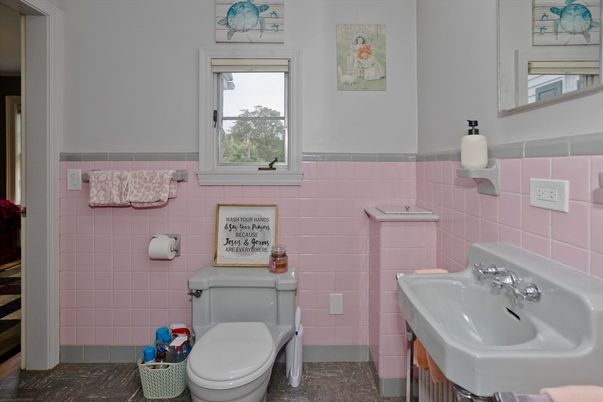 Bathroom, Interior