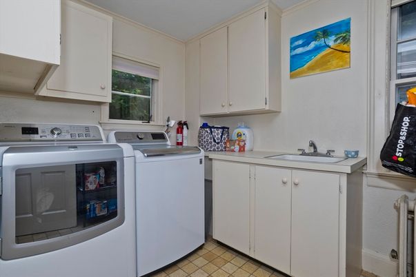 Interior, Washer