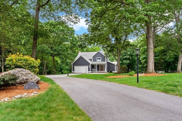 Backyard, Detached Garage, Exterior