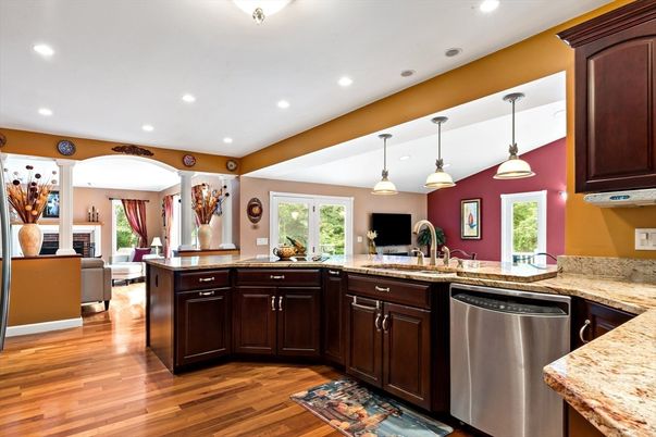 Interior, Kitchen, Pendant Lights, Recessed Lighting, Wood Texture Flooring