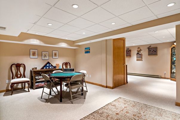 Billiard Table, Game Room, Interior, Recessed Lighting