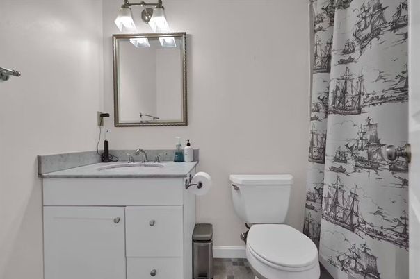 Bathroom, Interior