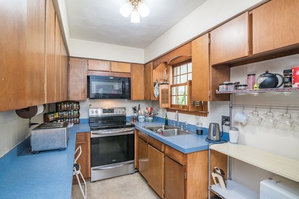 Interior, Kitchen, Stainless Steel Appliances