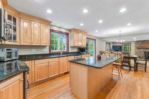 Chandelier, Dining room, Interior, Kitchen, Recessed Lighting, Stone Walls, Wood Texture Flooring