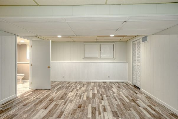 Bathroom, Empty room, Interior, Recessed Lighting, Wood Texture Flooring