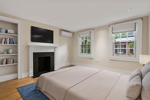 Bedroom, Fireplace, Interior, Recessed Lighting, Wood Texture Flooring