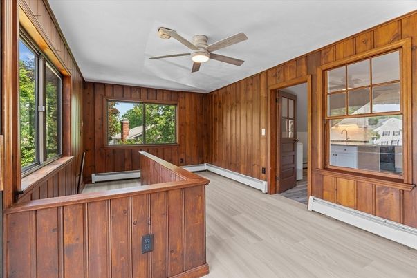 Empty room, Interior, Wood Texture Flooring, Wooden Walls