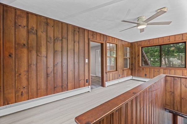 Empty room, Interior, Wood Texture Flooring, Wooden Walls