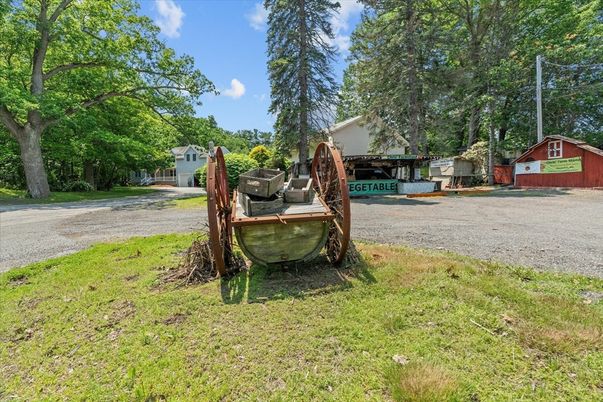 Backyard, Detached Garage, Exterior