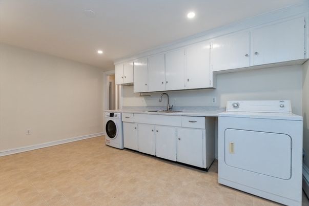 Interior, Recessed Lighting, Washer