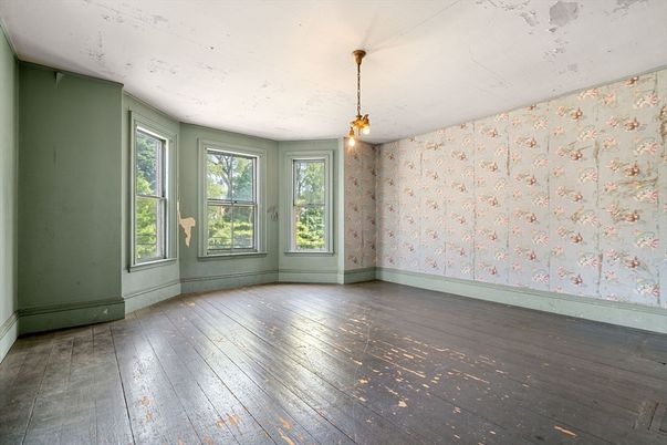 Empty room, Interior, Pendant Lights, Wood Texture Flooring