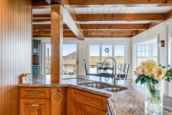 Interior, Wooden Beams
