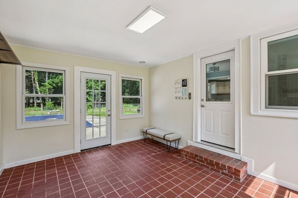 Interior, Recessed Lighting
