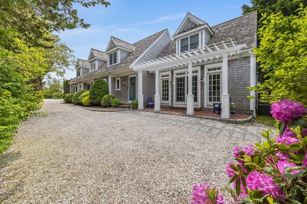 Exterior, Facade, Brick Facade, Cape Cod