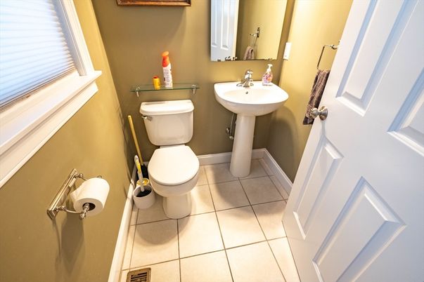 Bathroom, Interior