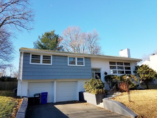 Attached, Exterior, Facade, Raised Ranch
