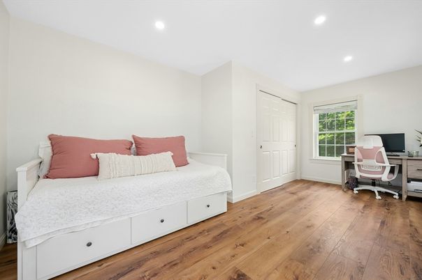 Bedroom, Home Office, Interior, Recessed Lighting, Wood Texture Flooring