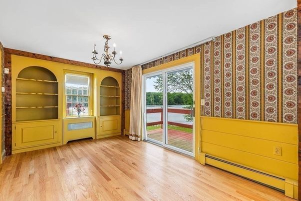Chandelier, Empty room, Interior, Wood Texture Flooring