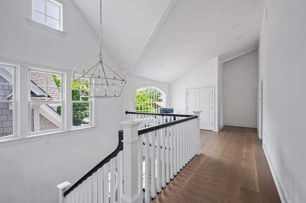 Interior, Pendant Lights, Recessed Lighting, Wood Texture Flooring