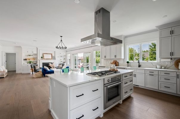 Interior, Kitchen, Living room, Pendant Lights, Recessed Lighting, Wood Texture Flooring