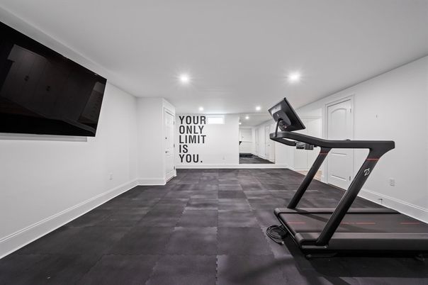 Fitness Equipment, Interior, Recessed Lighting