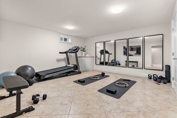 Fitness Equipment, Interior, Recessed Lighting