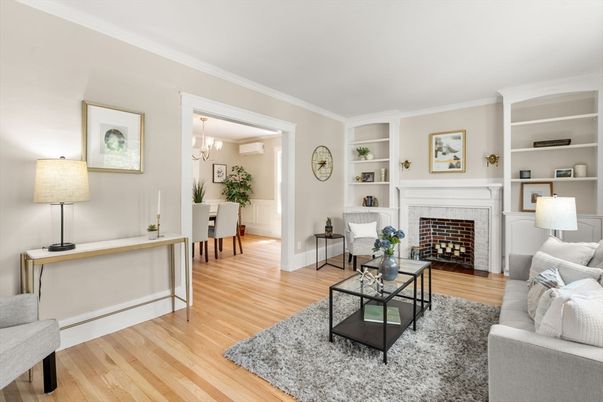 Chandelier, Dining room, Fireplace, Interior, Living room, Pendant Lights, Wood Texture Flooring