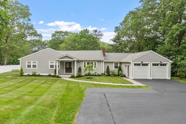 Attached, Backyard, Exterior, Facade, Ranch