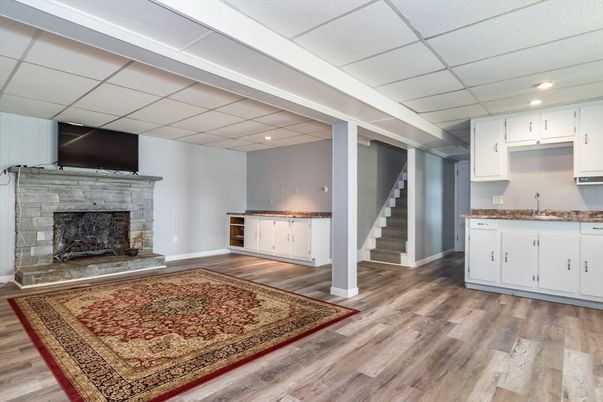 Fireplace, Interior, Kitchen, Recessed Lighting, Wood Texture Flooring