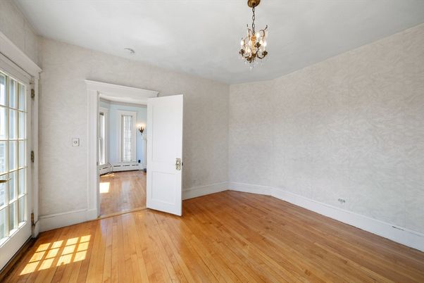 Chandelier, Empty room, Interior, Wood Texture Flooring