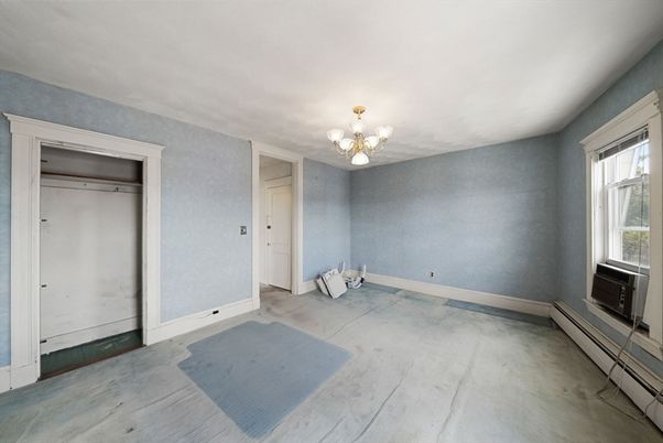 Chandelier, Empty room, Interior