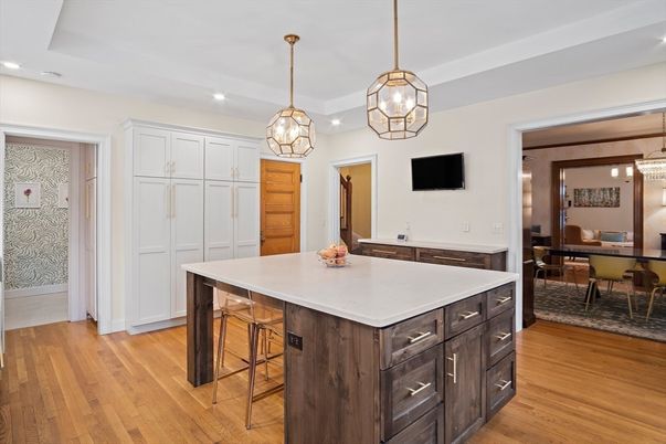 Dining room, Interior, Pendant Lights, Recessed Lighting, Wood Texture Flooring