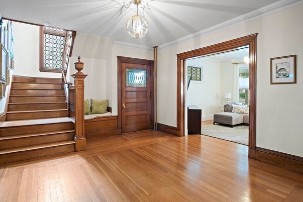 Interior, Pendant Lights, Wood Texture Flooring