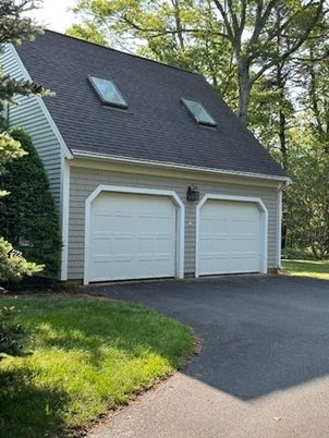 Detached Garage, Exterior