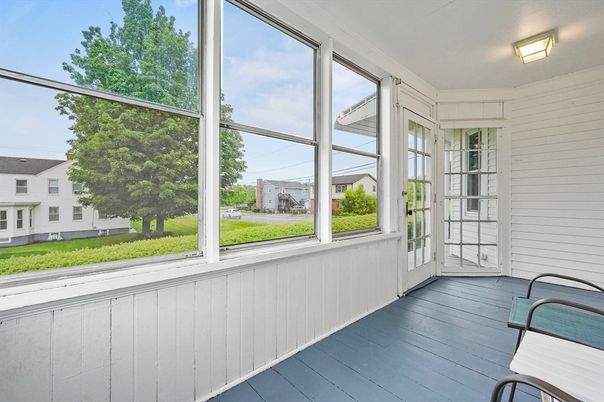Interior, Sun Room, Wood Texture Flooring