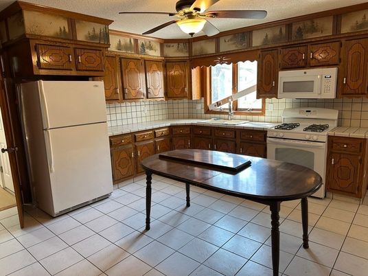 Interior, Kitchen, Tile Countertops