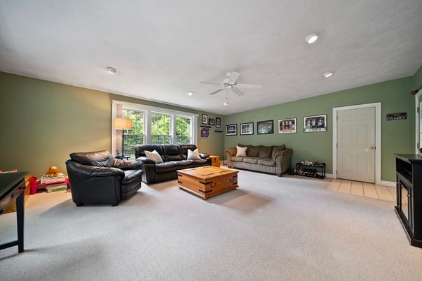 Interior, Living room, Recessed Lighting