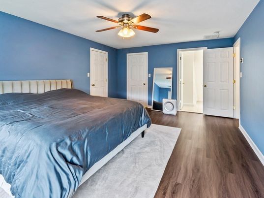 Bedroom, Interior, Wood Texture Flooring