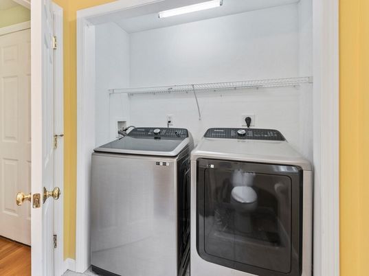 Interior, Utility Closets, Washer