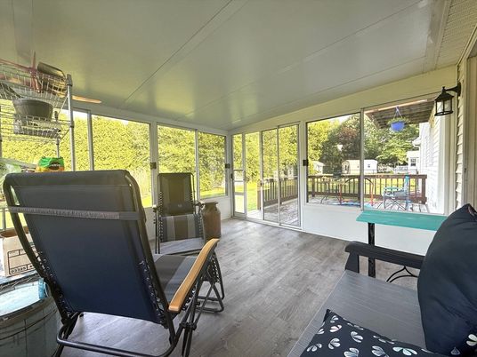 Interior, Sun Room, Wood Texture Flooring
