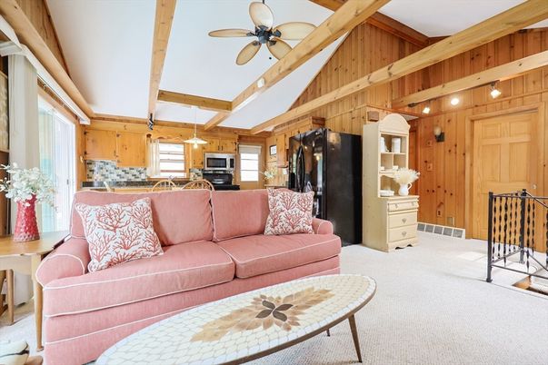 Interior, Kitchen, Living room, Pendant Lights, Wooden Beams, Wooden Walls