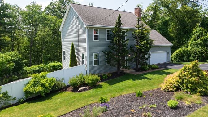 Backyard, Detached Garage, Exterior