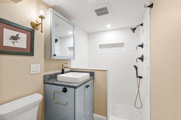 Bathroom, Interior, Recessed Lighting