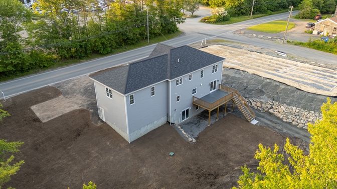 Exterior, Drone