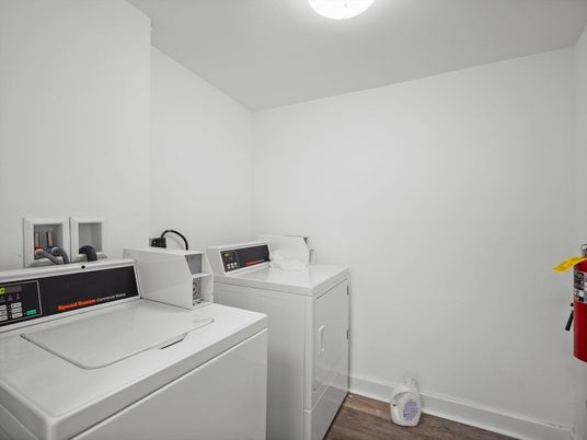 Home Office, Interior, Washer, Wood Texture Flooring