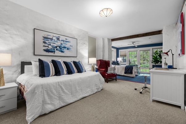 Bedroom, Home Office, Interior, Wooden Beams