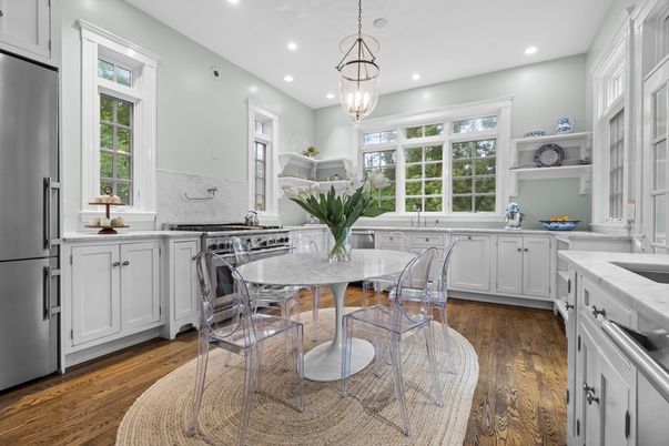 Dining room, Interior, Kitchen, Pendant Lights, Recessed Lighting, Stainless Steel Appliances, Wood Texture Flooring