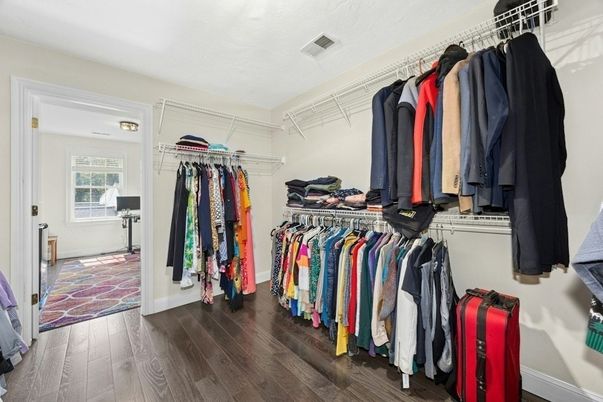 Interior, Walk-in Closets, Wood Texture Flooring